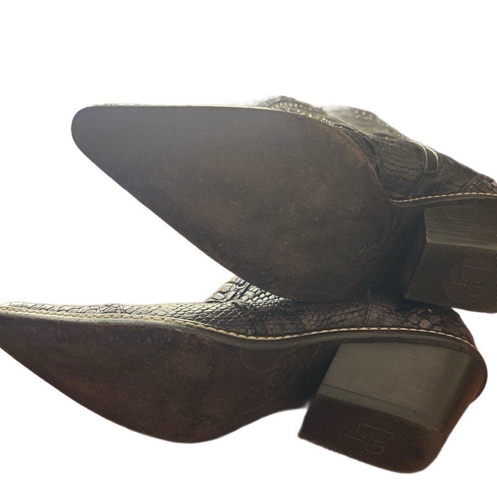 Donald J. Pliner Country Couture Heeled Boots with Intricate Embroidery - Picture 4 of 4